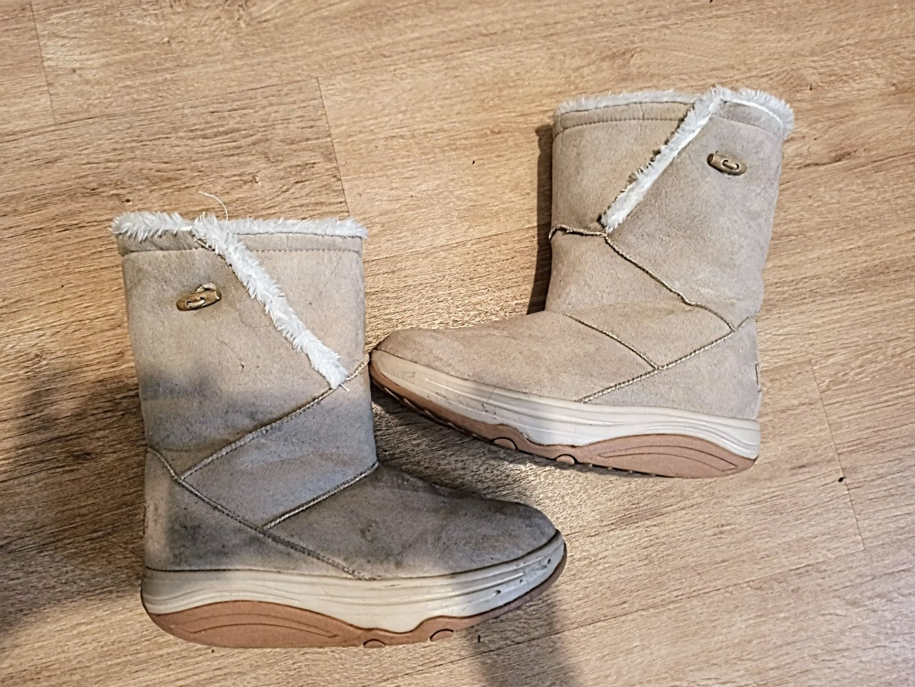 Tolle Stiefel in cremefarbe von walkmaxx