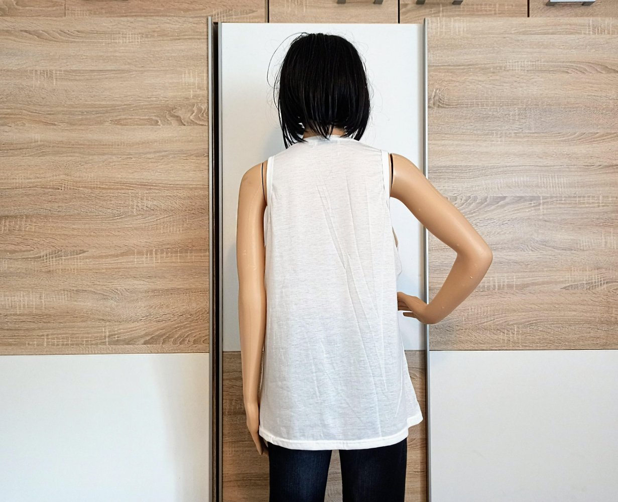 Sehr schönes T-Shirt in weiß von MissLook