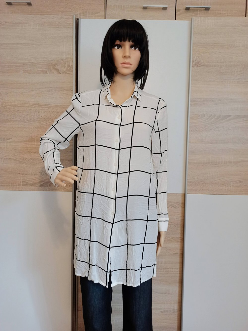 Schöne  karierte Bluse in schwarz/weiß