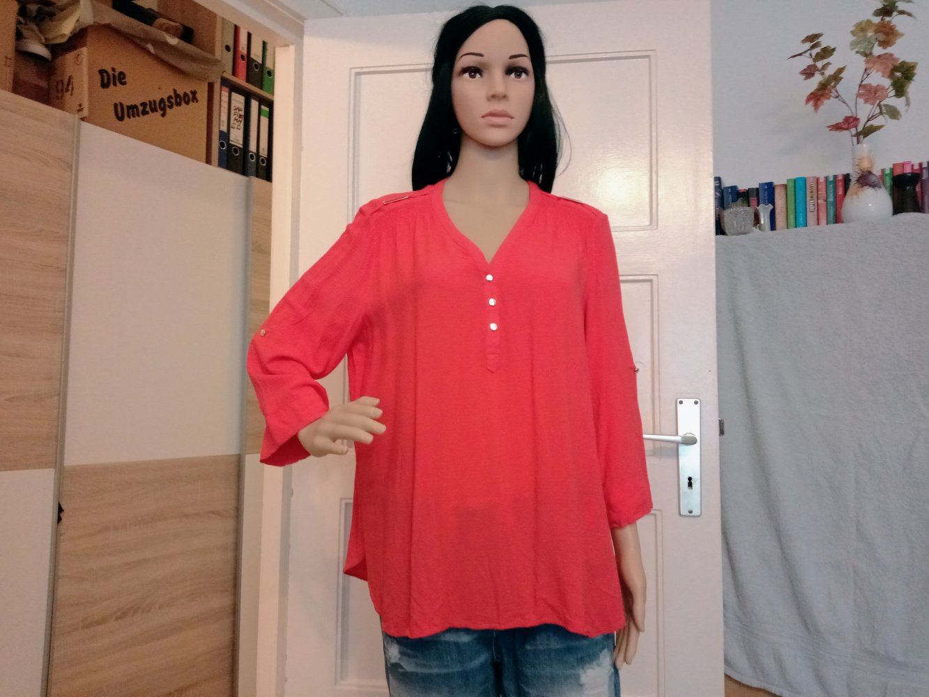 Sehr schöne Bluse von Atmosphere in rot 