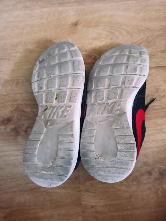 Sehr schöne Sneakers von NIKE 