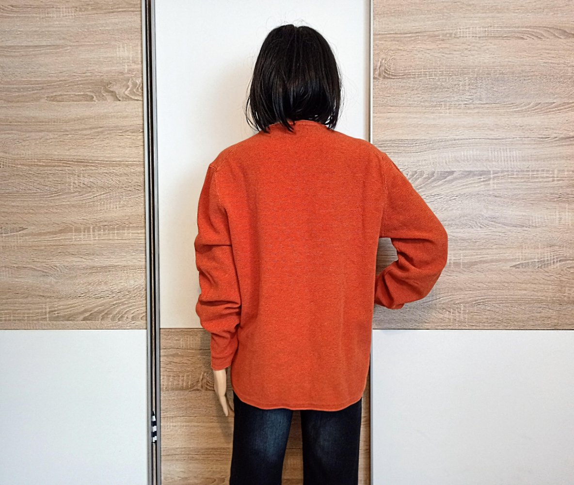 Schöner Pullover in korallenrot von Mcneal