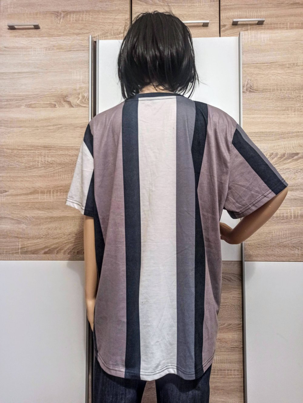 Schönes gestreiftes T-Shirt von Schein in weiß/marienblau/beige/grau