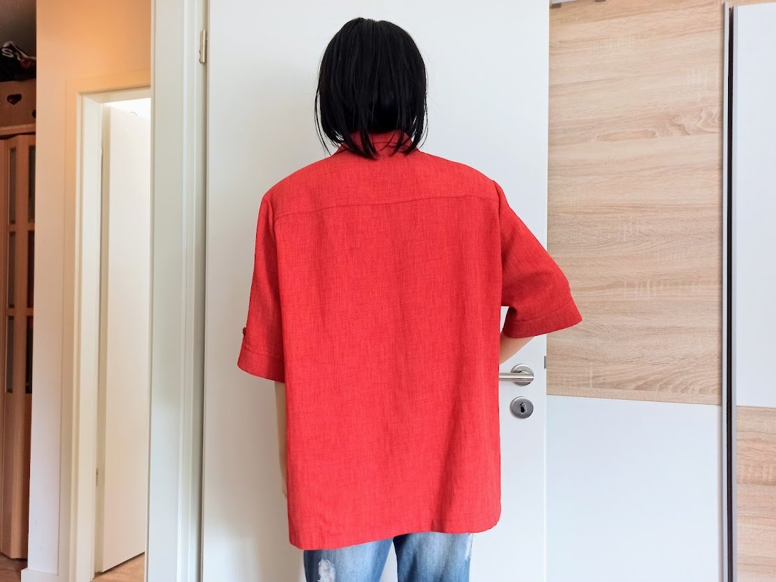 Sehr schöne Bluse in rot