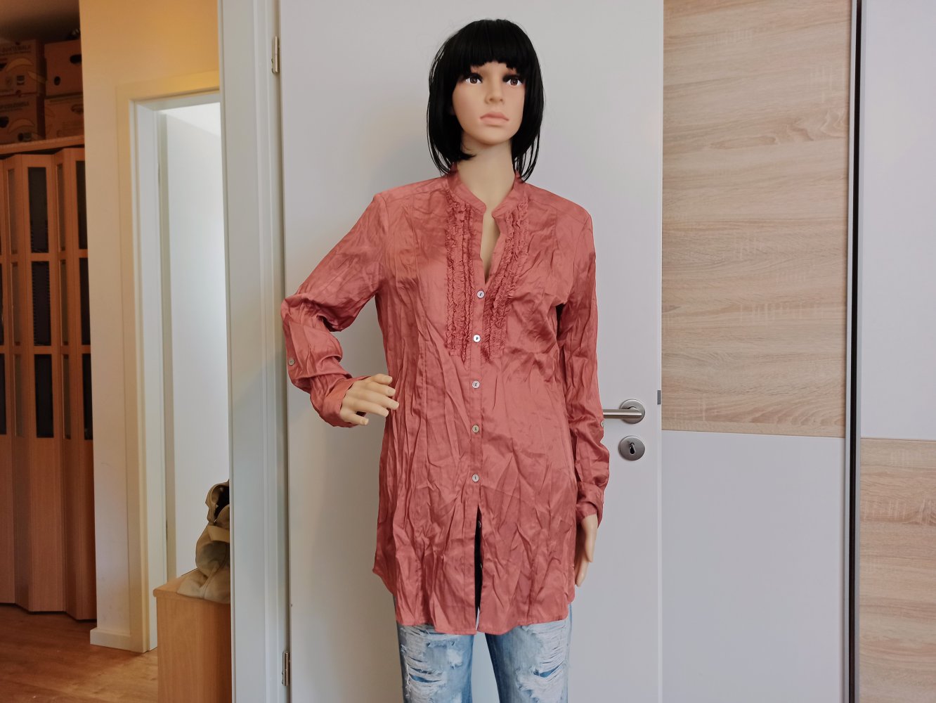 Schöne Bluse in Korallenrot von H&M