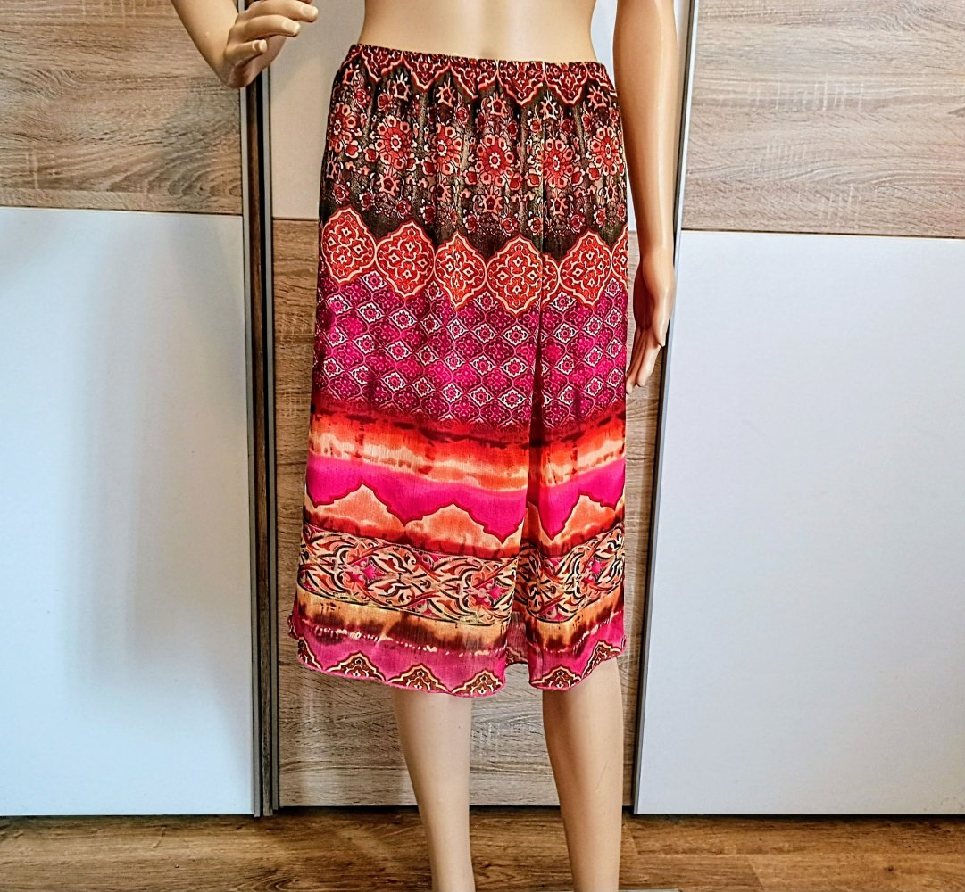 Schöner bunter Rock von J'Espere