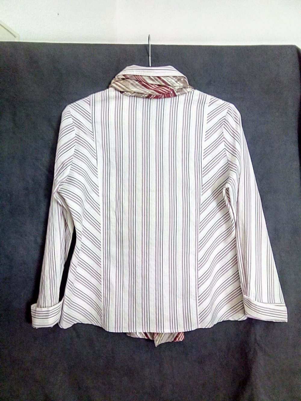 Sehr schöne Bluse mit Streifen von GinaG