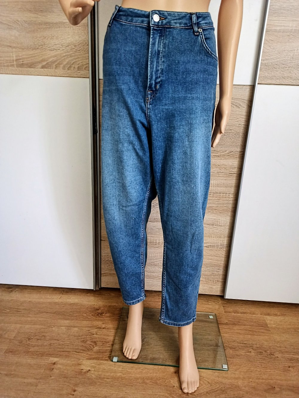 Schöne Jeanshose in Blau von NKD