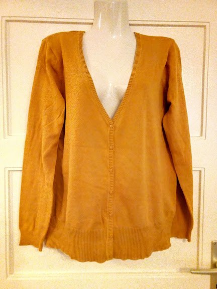 Sehr schöner Pullover von Janina in Cardigans Style 