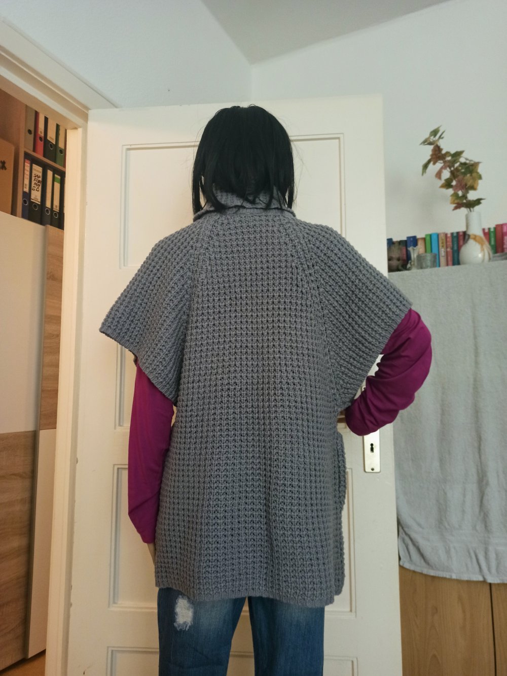 Schöner Pullover in grau von Gina 