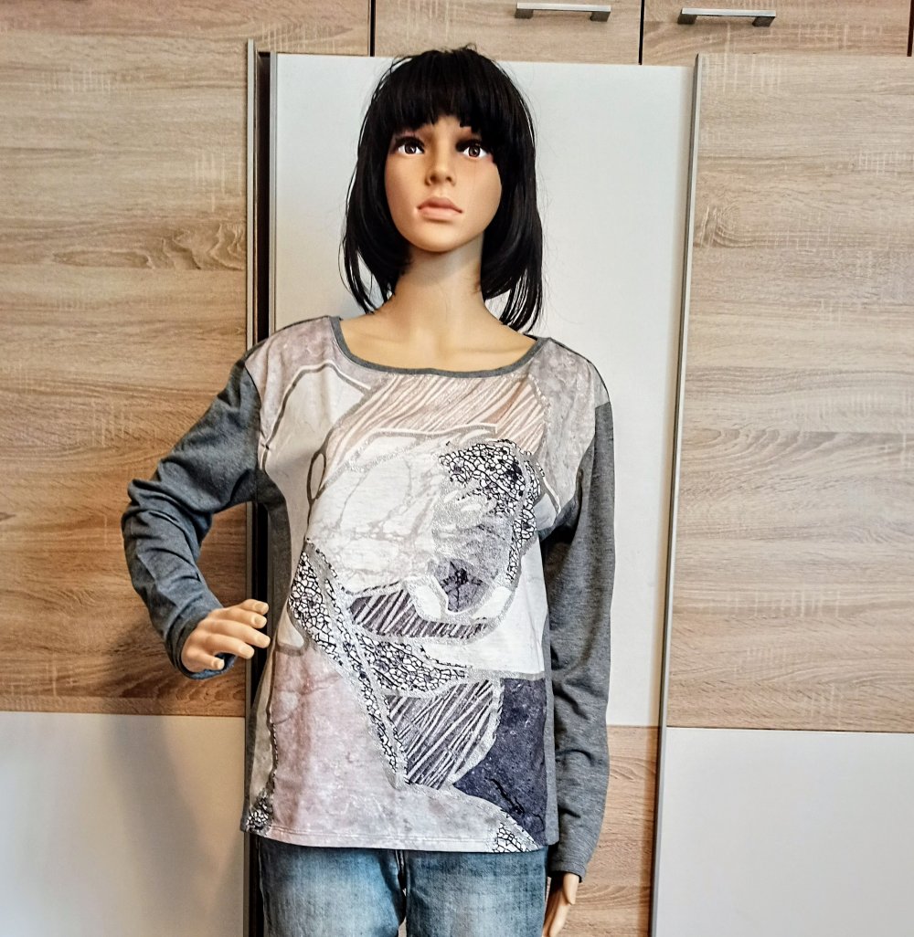 Schönes Langarm-Shirt in grau/silber/beige von Colours