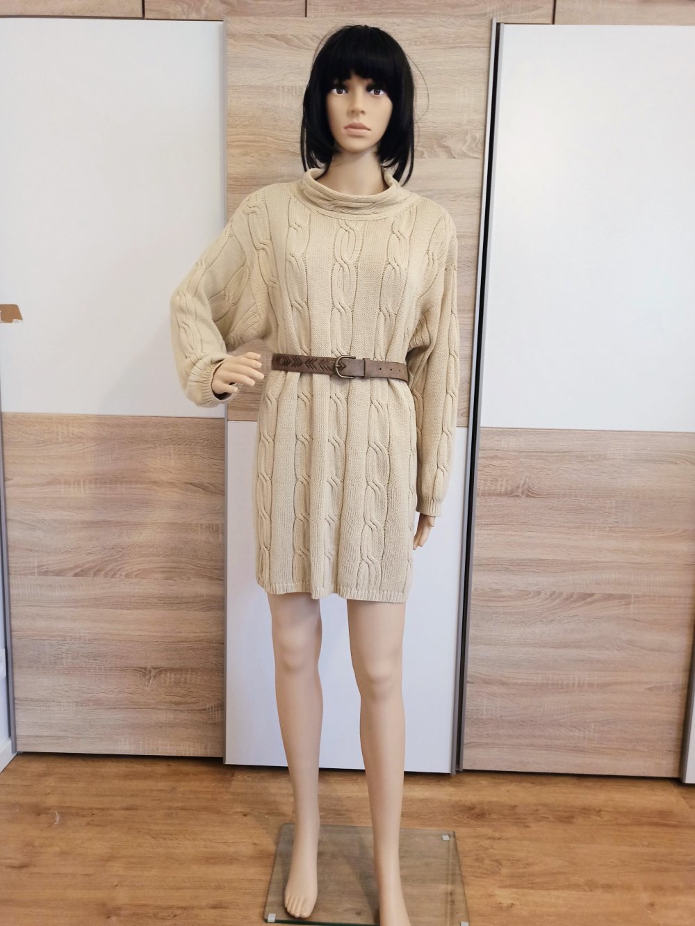 Schönes Pullover-Kleid in Farbe Senf von Rolofs