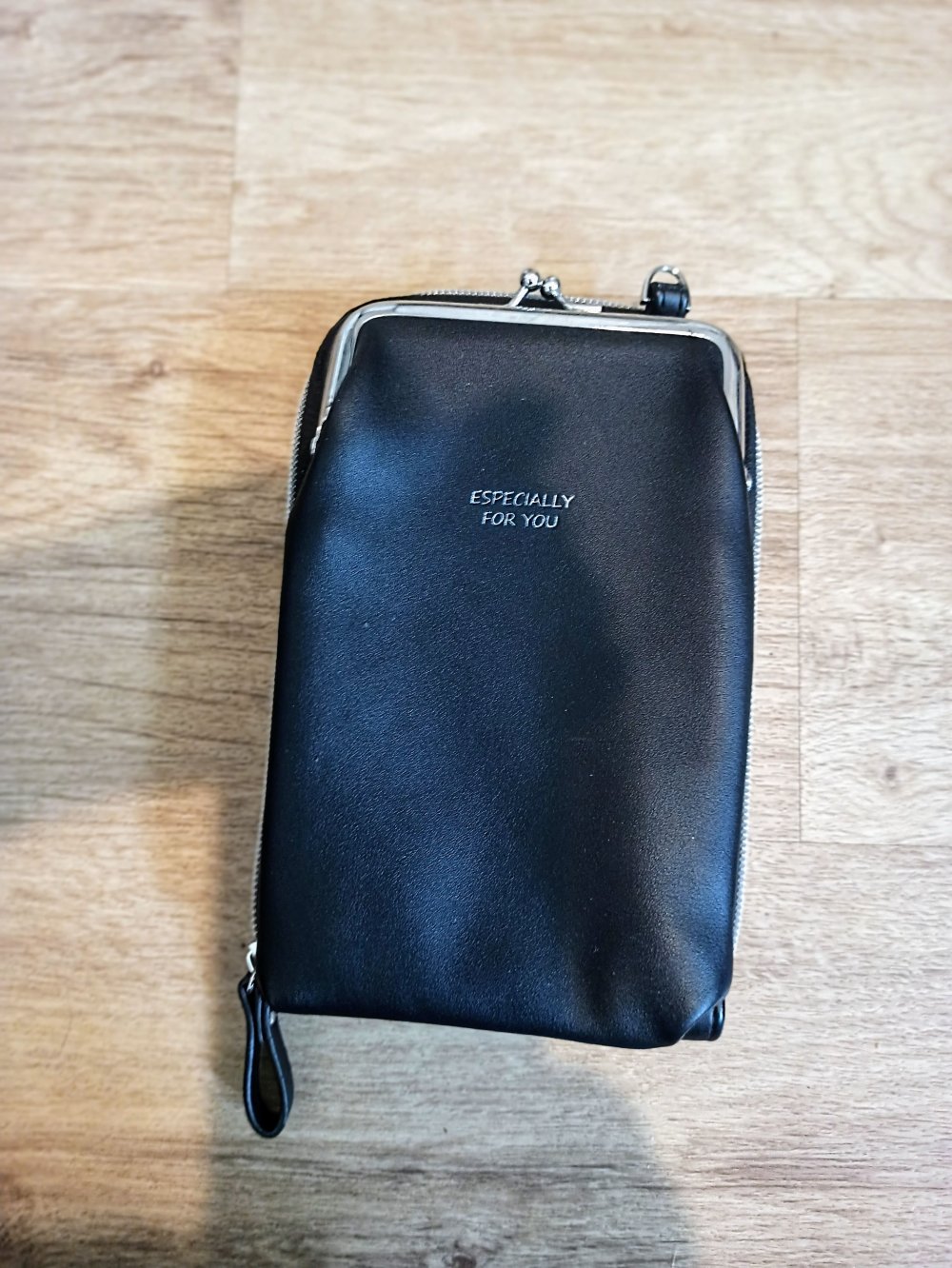 Schöne Smartphone -Tasche in schwarz