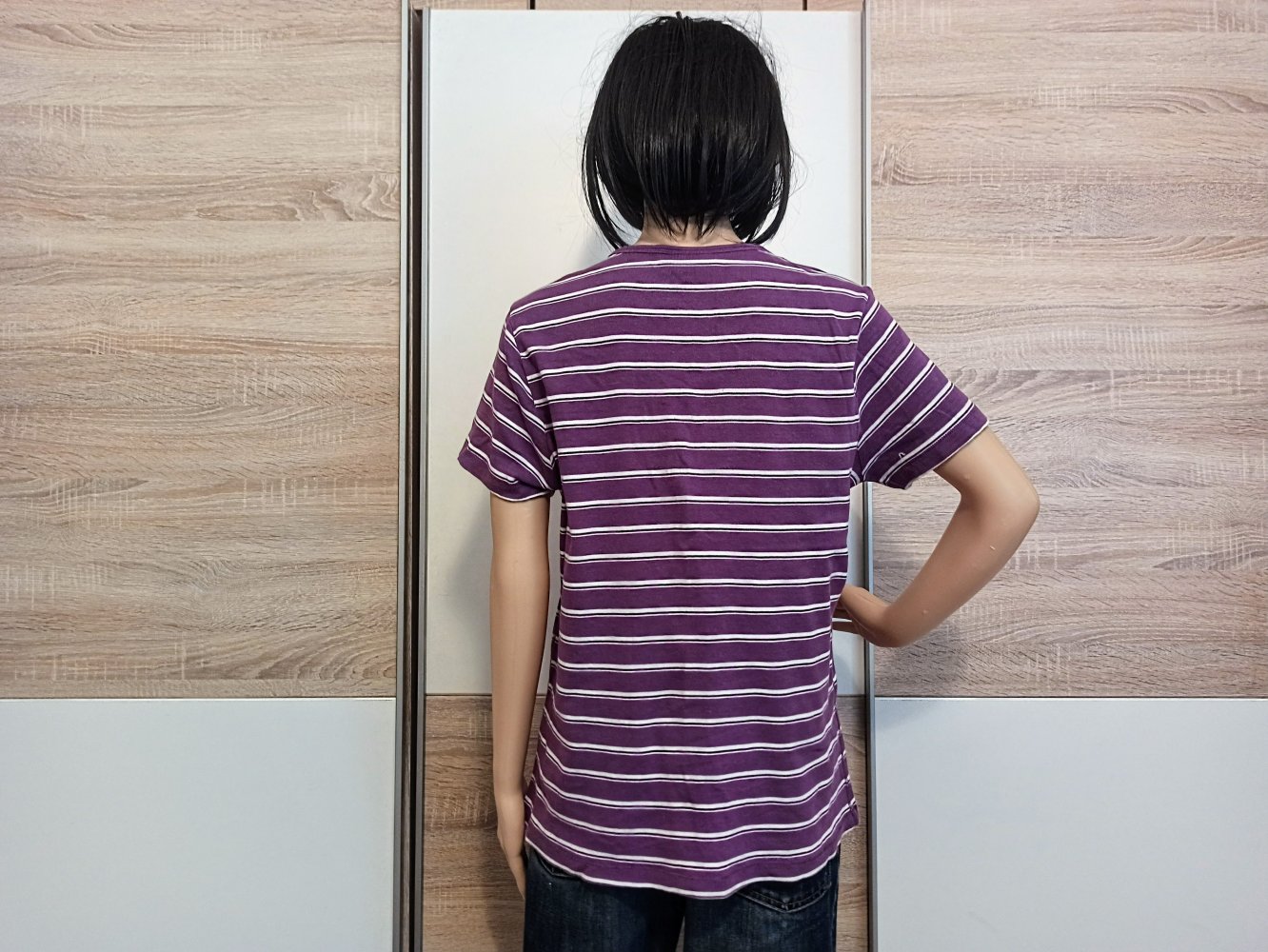 Schönes T-Shirt in Lila mit weiße Streifen von Gina Benotti 