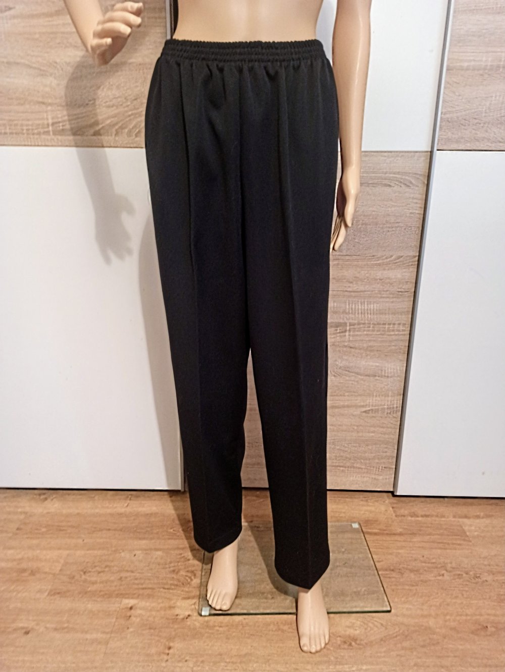 Schöne Hose in schwarz