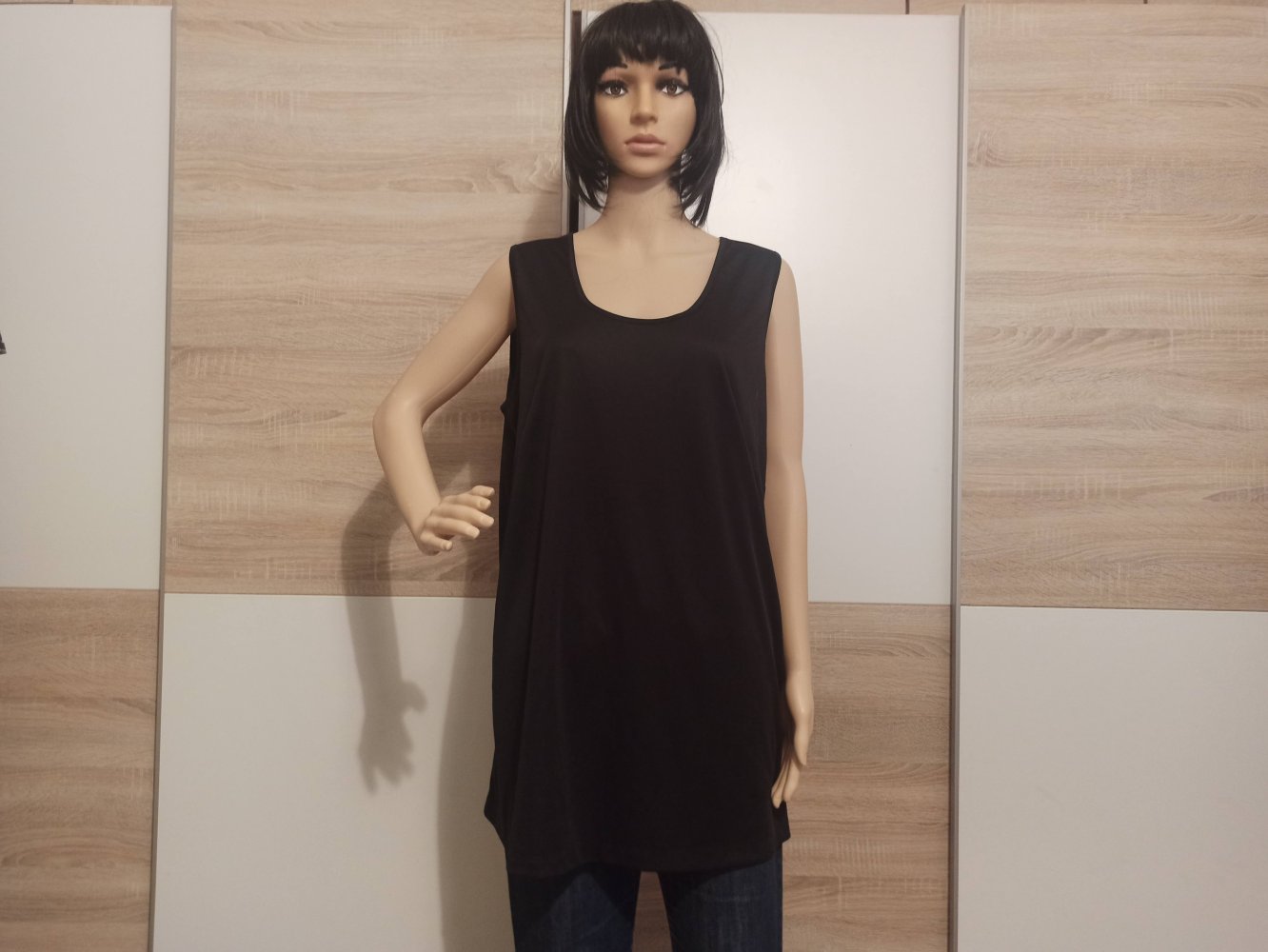 Schönes T-Shirt in schwarz