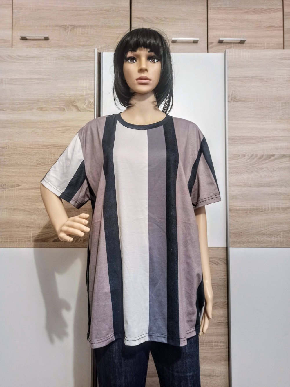 Schönes gestreiftes T-Shirt von Schein in weiß/marienblau/beige/grau