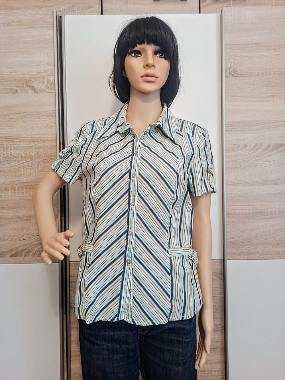 Schöne gestreifte Bluse in blau/marienblau/grün/weiß von Bonita