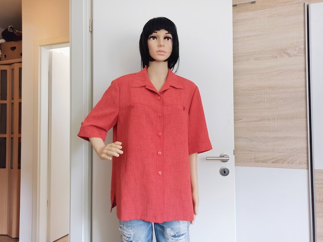 Sehr schöne Bluse in rot