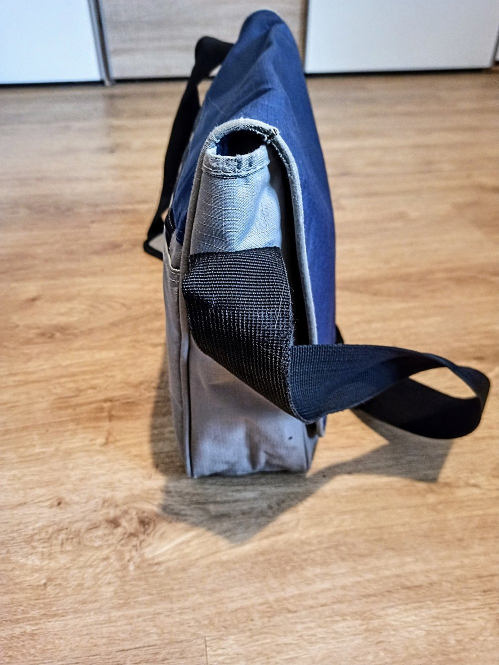 Schöne Tasche in marienblau