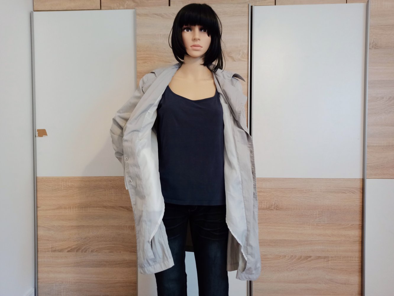 Schöne Jacke in grau von Blue Flame