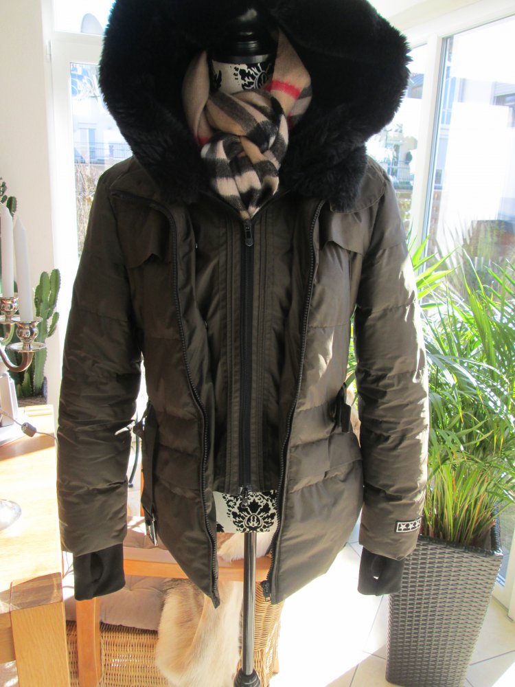 Wellensteyn Tivoli Jacke Parker Gr. XS 34 Winterjacke Fell Pelz Tivana olive khaki