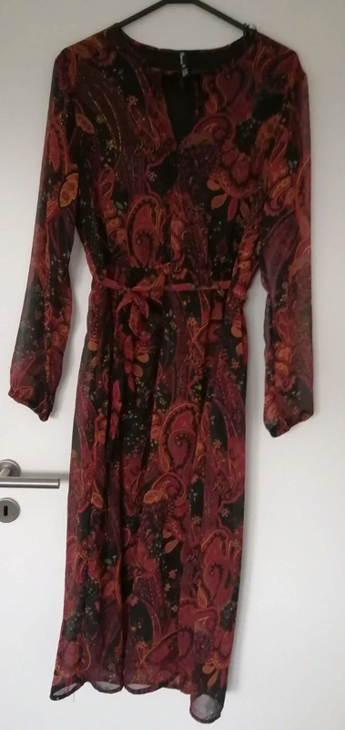 Maxikleid rot/schwarz Jean Pascale 36 neu