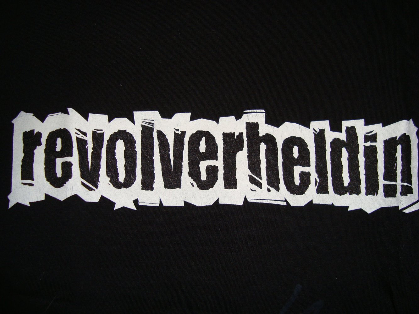 Revolverheld, Fanshirt, mit Autogramm; T-Shirt, Größe M, Button