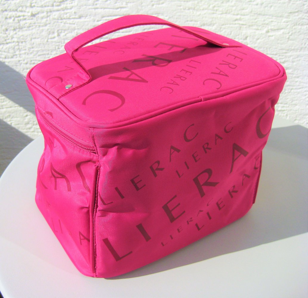 LIERAC  Beauty-case +schöne Größe+soft+ in knalligem LIERAC-PINK