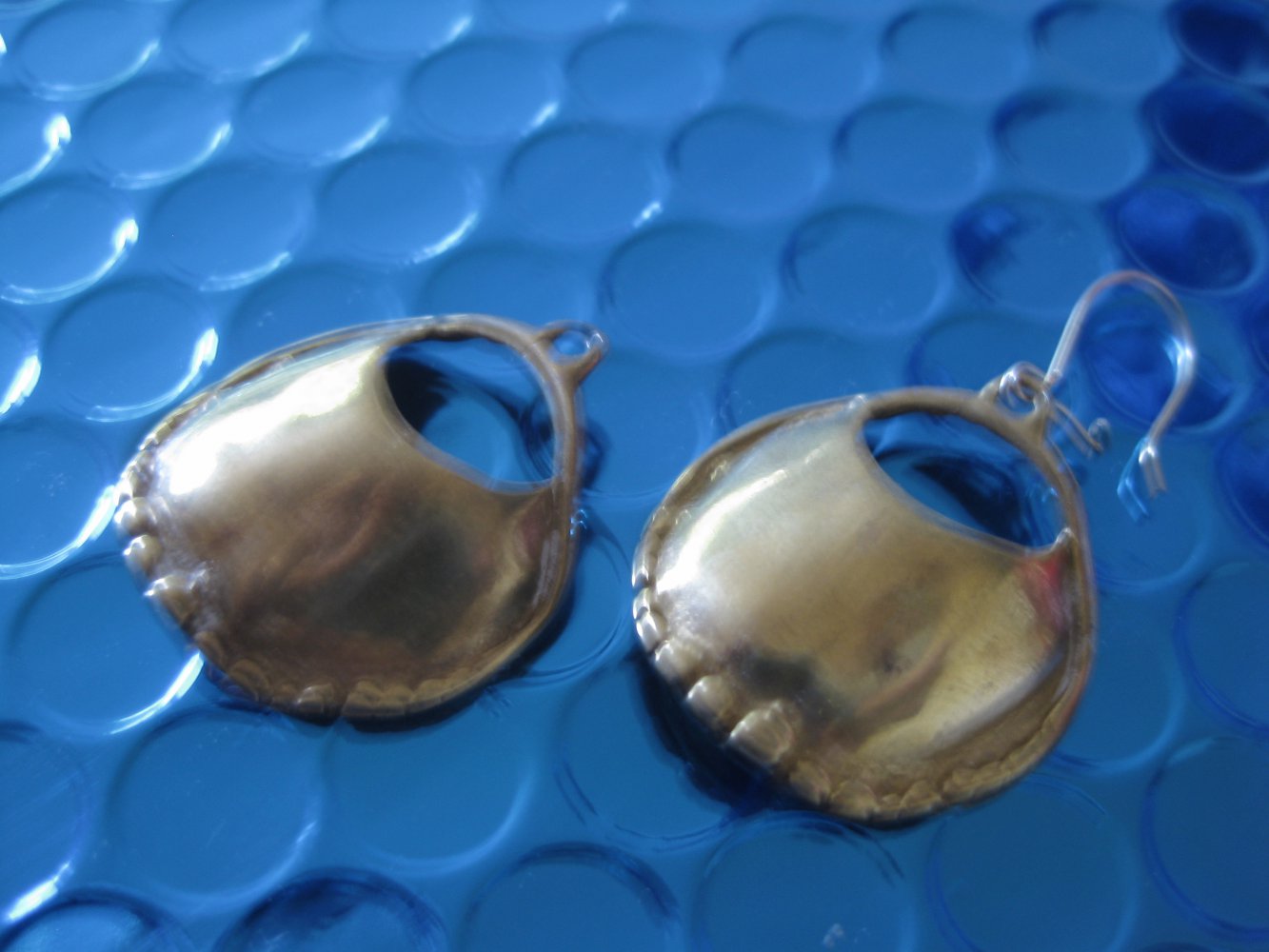 sehr schöne, goldene ( Messing ) OHRHÄNGER   VIELSEITIG VERWENDBAR