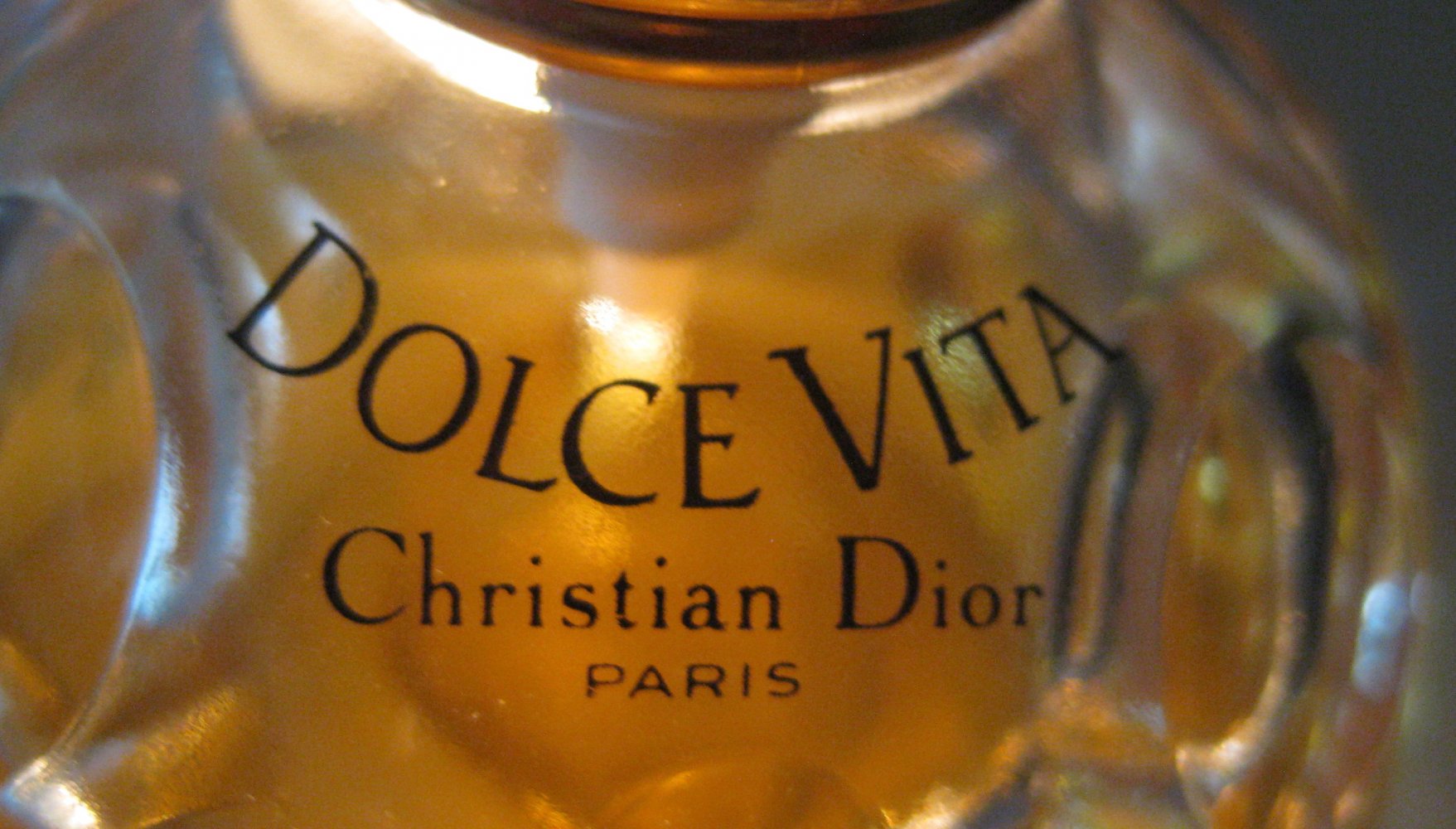 DIOR  DOLCE VITA  EAU DE TOILETTE SPRAY
