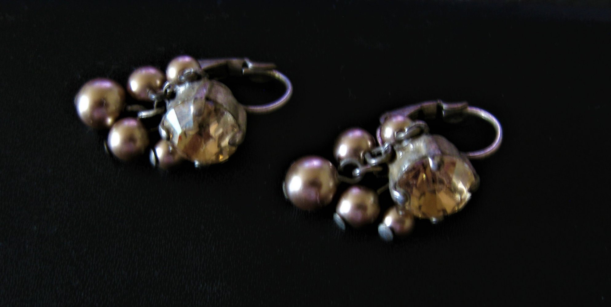 KONPLOTT !!! sehr süße, originelle Ohrhänger im GOLD / BRONZE - TON