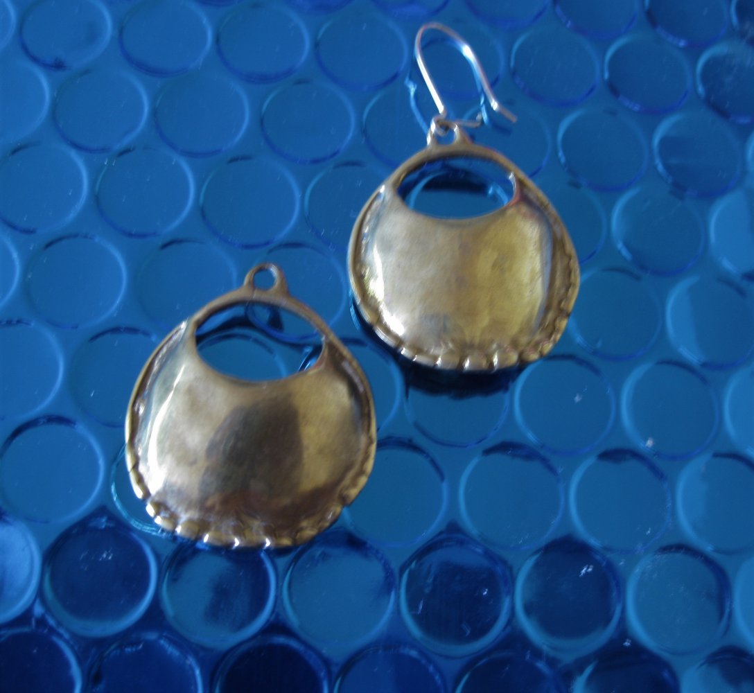 sehr schöne, goldene ( Messing ) OHRHÄNGER   VIELSEITIG VERWENDBAR