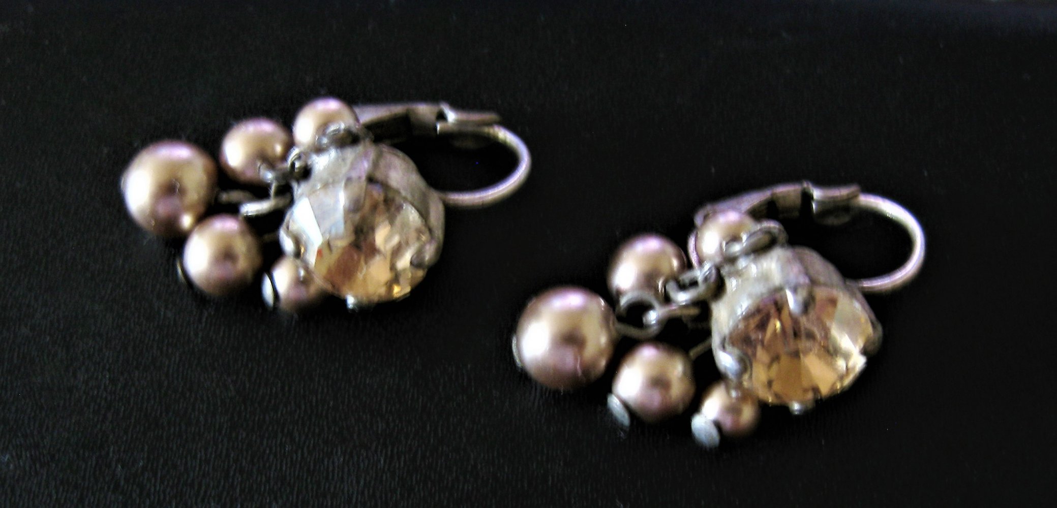 KONPLOTT !!! sehr süße, originelle Ohrhänger im GOLD / BRONZE - TON