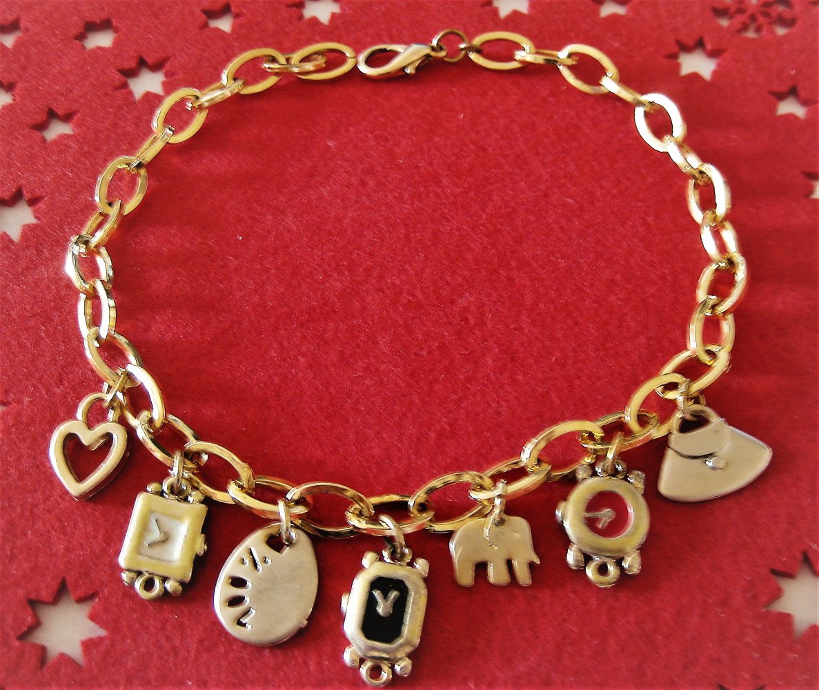 bezauberndes, außergewöhnliches Collier von MADELEINE