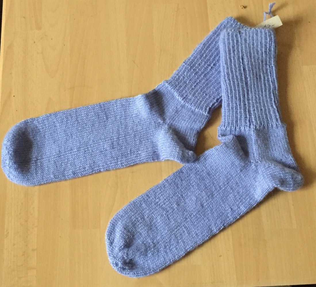 Damen Socken Handarbeit in der Gr 38-40