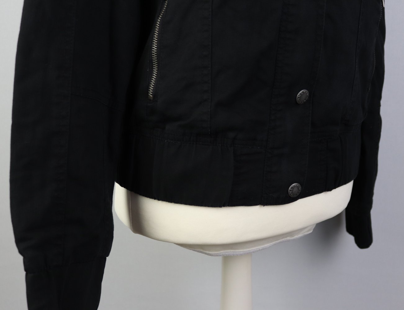 Schwarze Only Jacke Gr. L