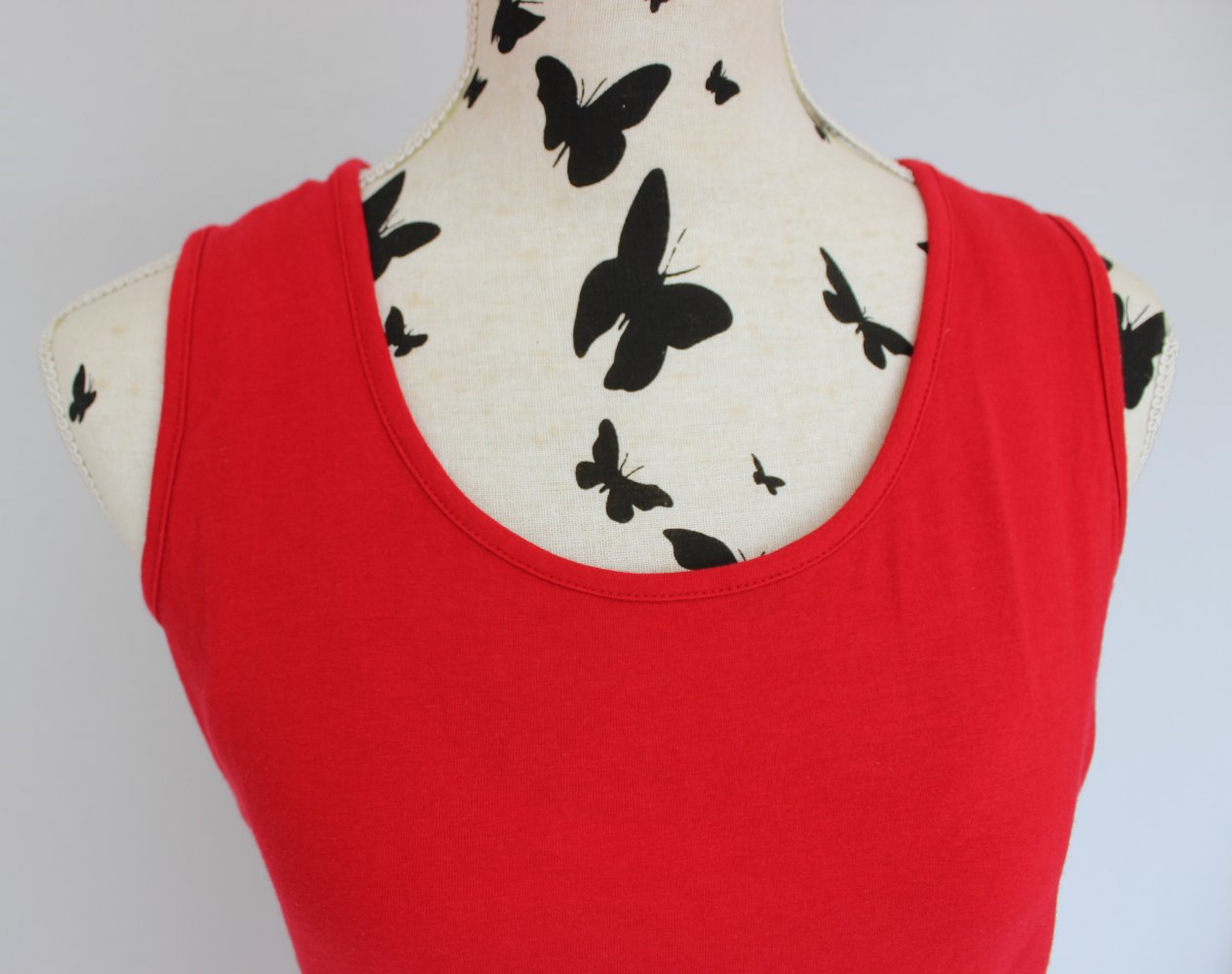 Rotes Basic Top Esmara M