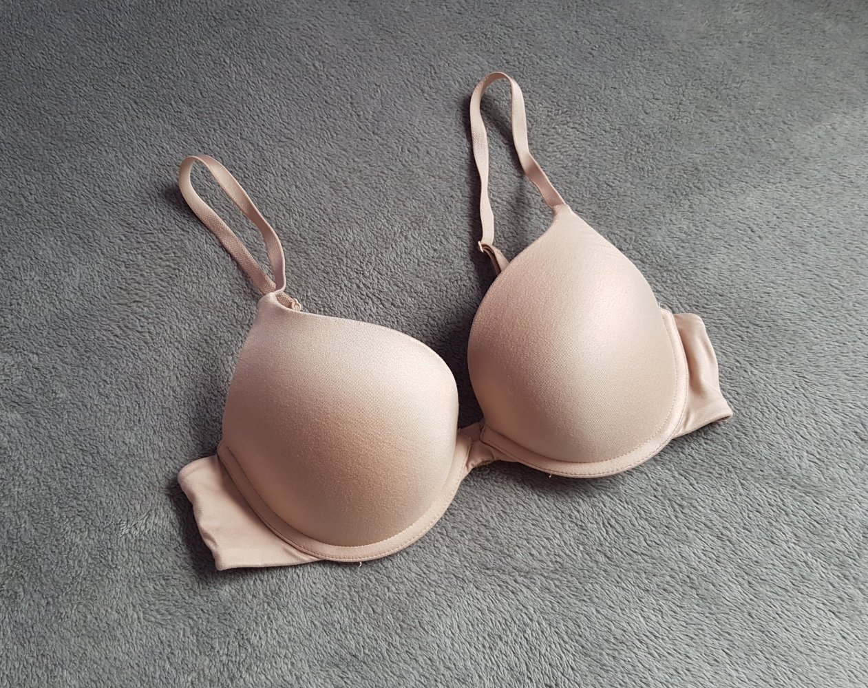 Push Up BH Nude Beige H&M Gr. 75 B