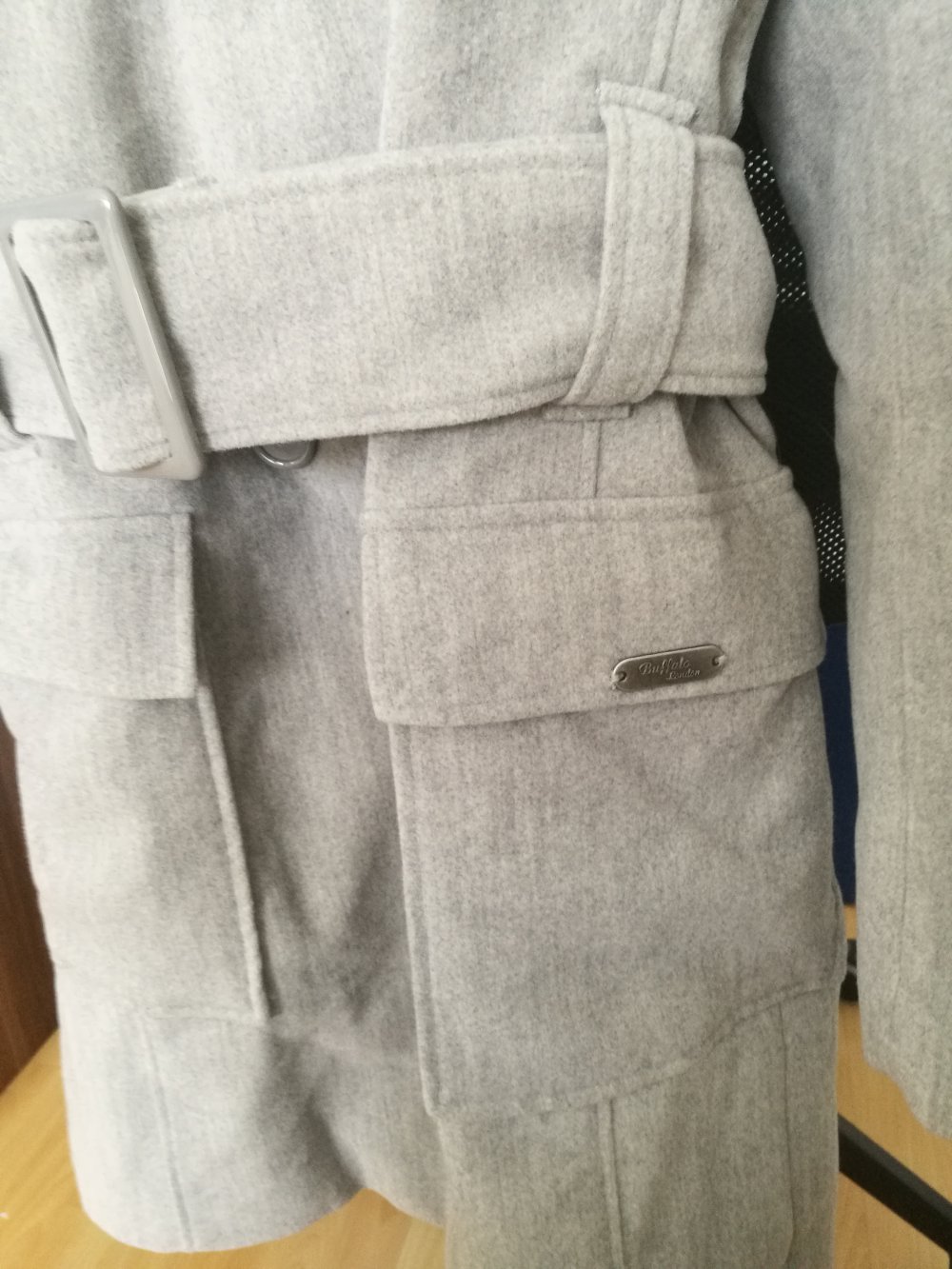 Mantel Buffalo London