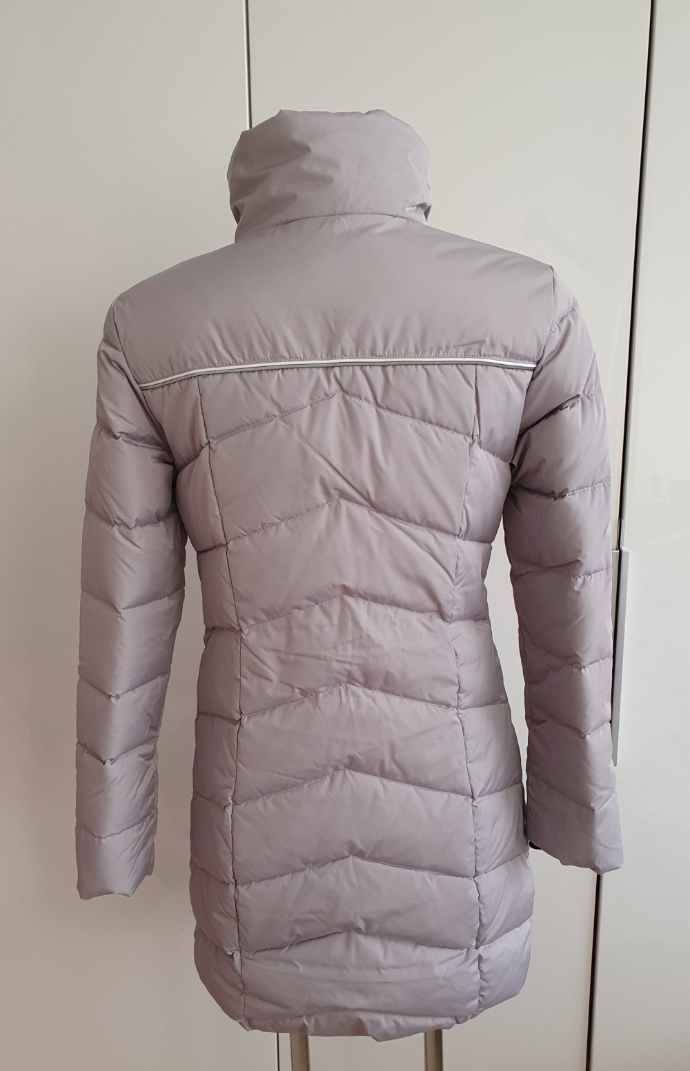 Superdry Daunenmantel Daunenjacke Wintermantel Gr. 40