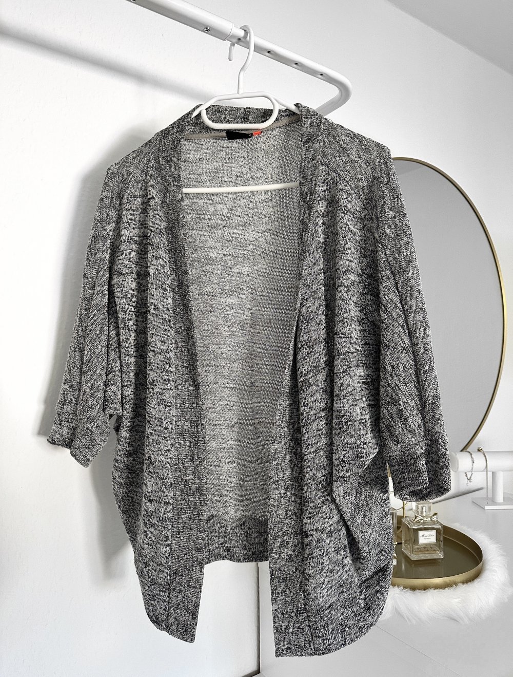 Strickjacke Only grau meliert 34-36