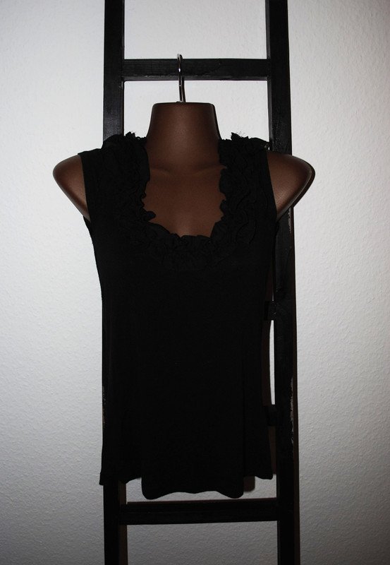 H&M Top Gr. XS (ca. 36) schwarz Basic Shirt ärmellos Bluse Damenbekleidung