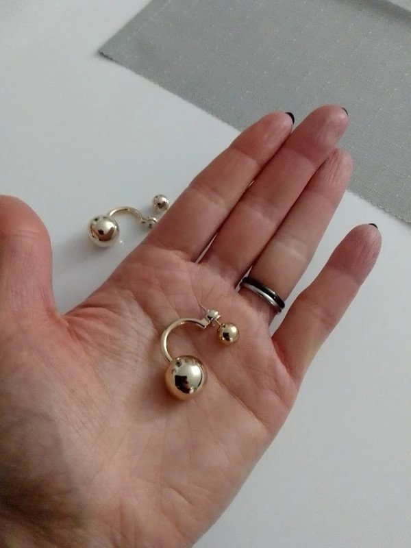 goldene Ohrstecker Kugel Piercing Fake