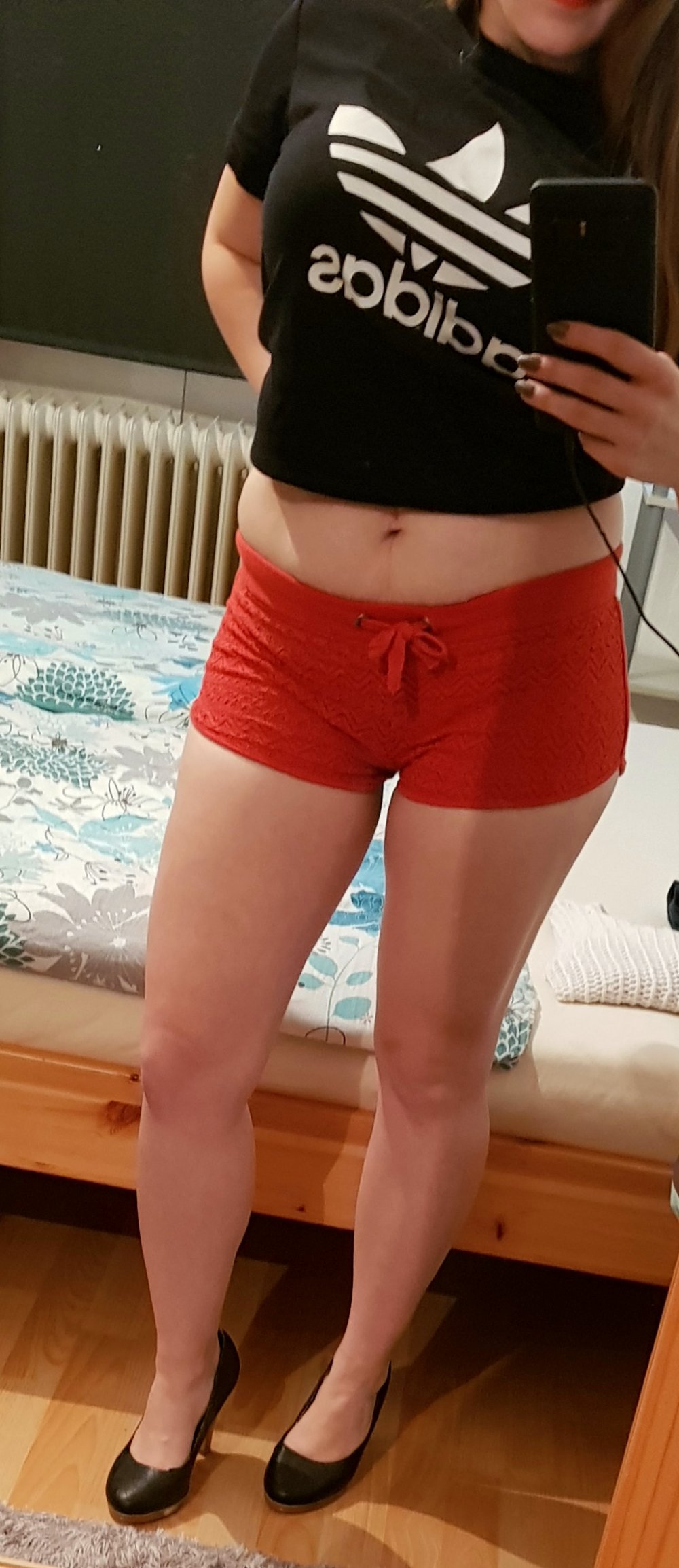 FB Sister Spitzen Hot Pants S in Rot