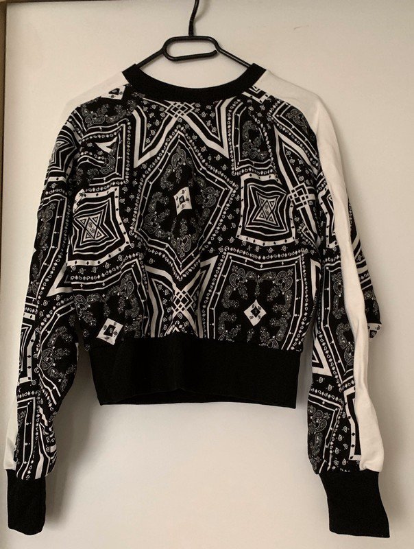 Schwarz weißer Pullover von C&A 