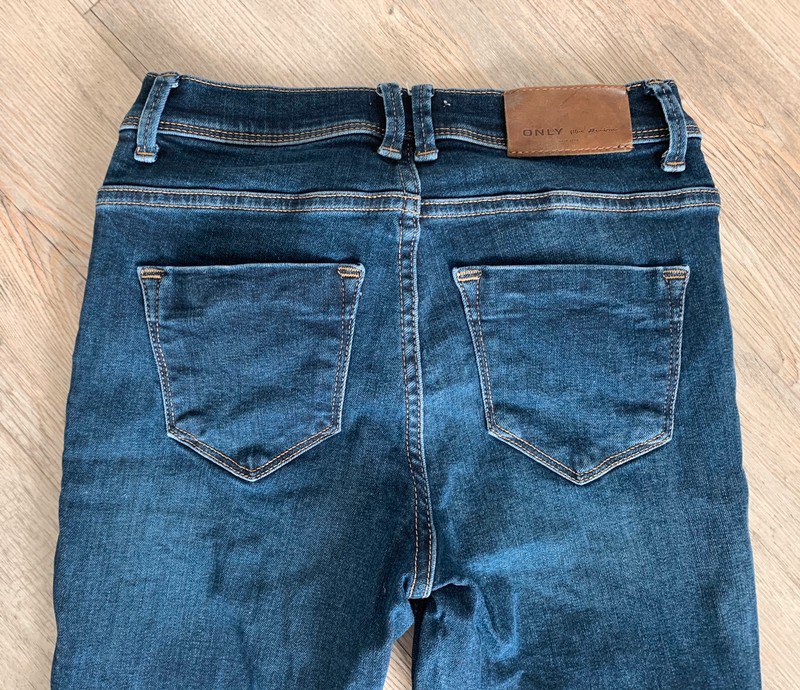 Blaue Jeans W27/30 von Only