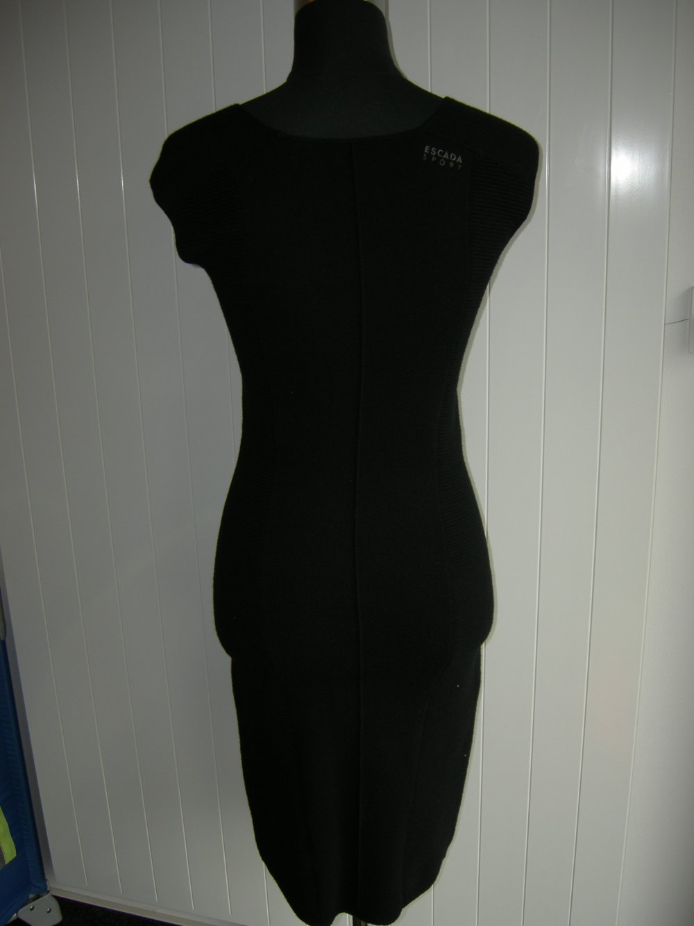 Escada Sport Strick Etuikleid Schurwolle S