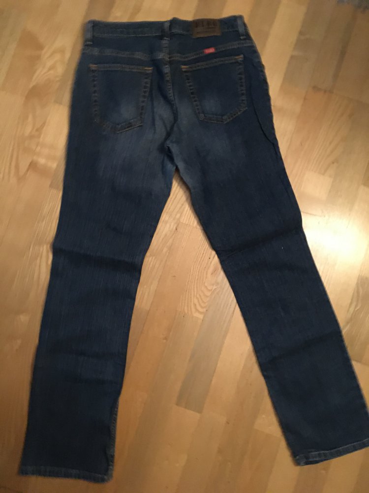 Jeanshose Damenhose W32/L33