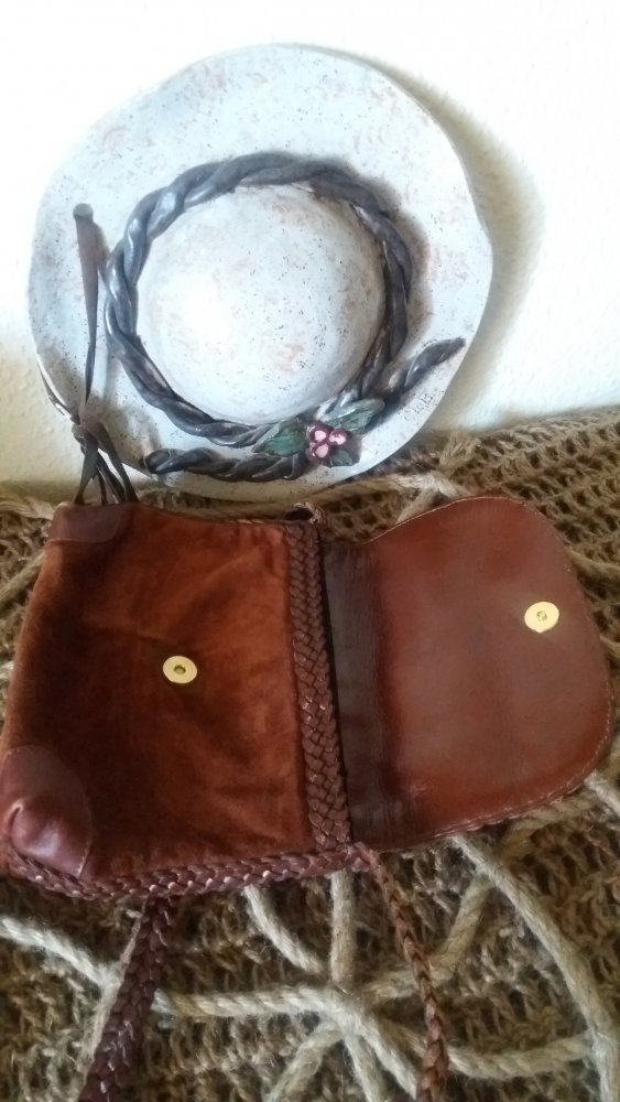 L.J.S Damen braunes Leder Umhängetasche.